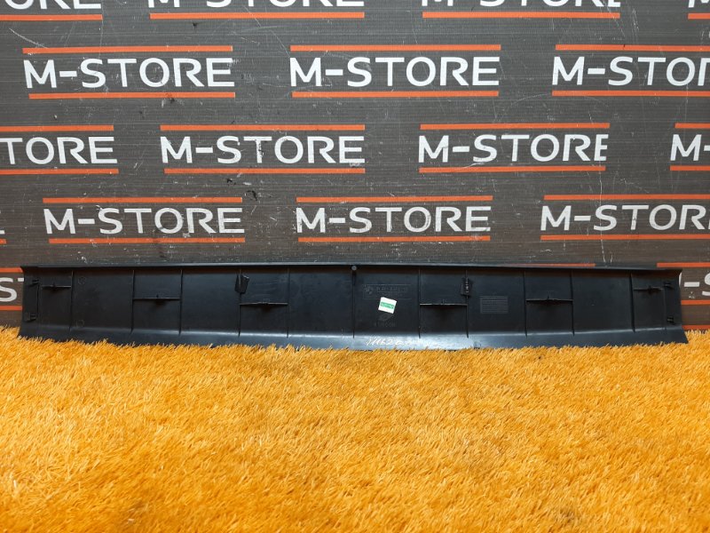 обшивка двери багажника, 300 рублей, Красноярск