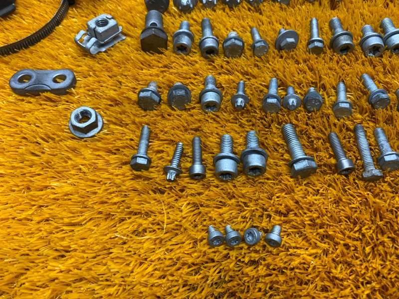 Болты и гайки ДВС, 1220 рублей, Красноярск