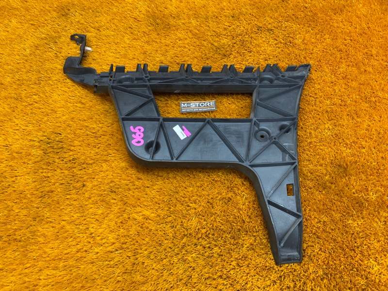 крепление бампера, 450 рублей, Красноярск