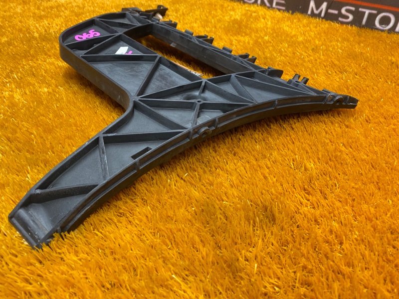 крепление бампера, 450 рублей, Красноярск