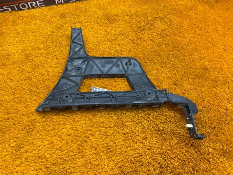 крепление бампера, 450 рублей, Красноярск