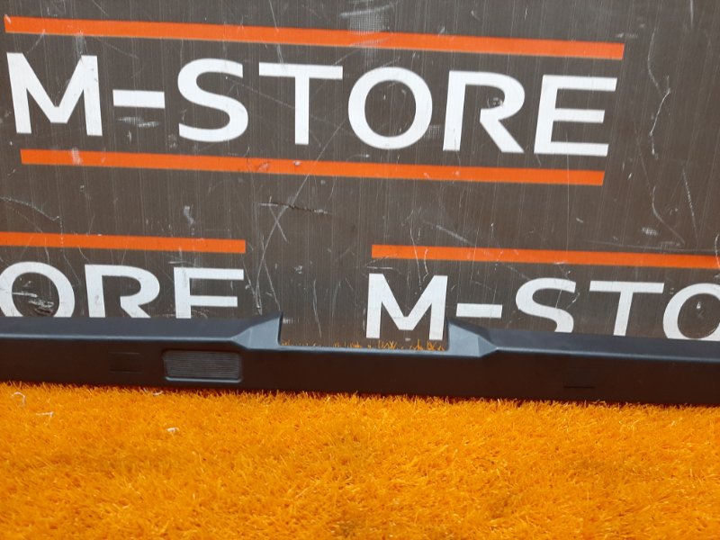 Накладка двери багажника, 350 рублей, Красноярск