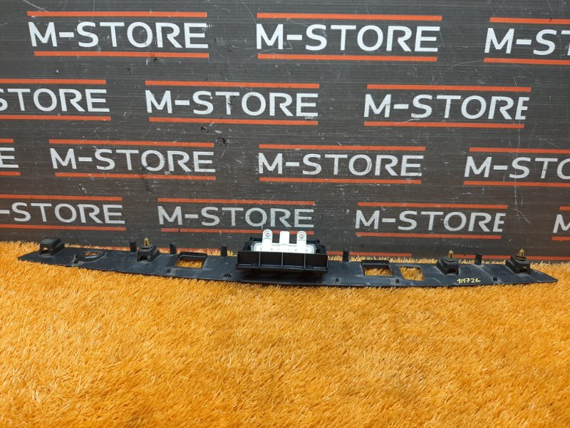 ручка багажника, 1000 рублей, Красноярск