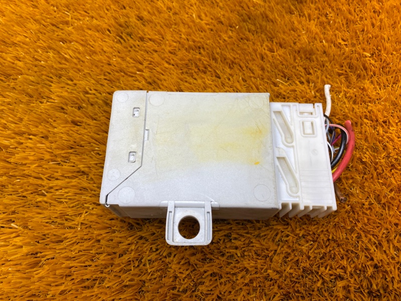 блок управления доводчиком багажника, 860 рублей, Красноярск