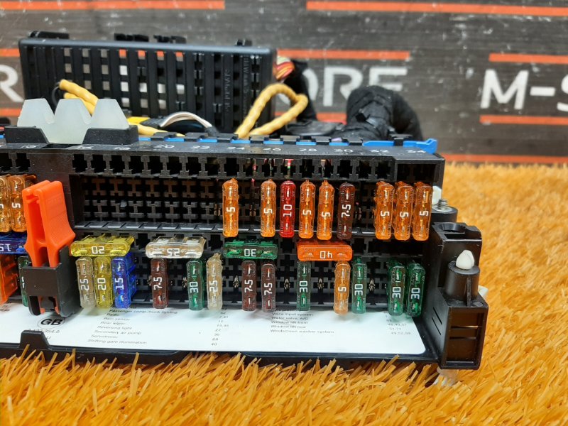 блок предохранителей, 500 рублей, Красноярск