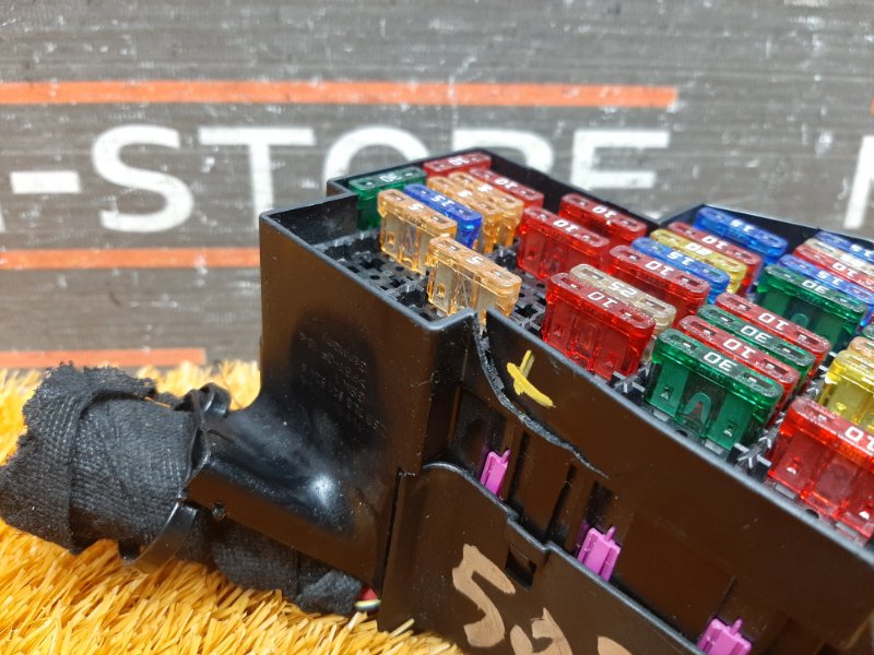 блок предохранителей, 400 рублей, Красноярск