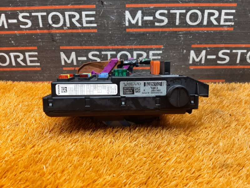 блок предохранителей, 1500 рублей, Красноярск