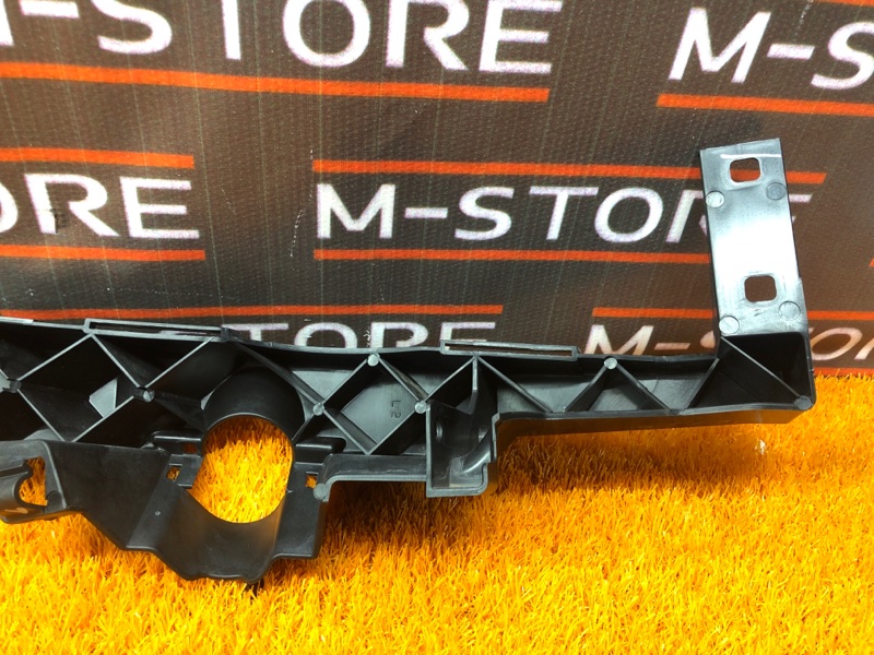 кронштейн фары, 2000 рублей, Красноярск