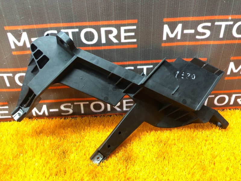 кронштейн фары, 800 рублей, Красноярск