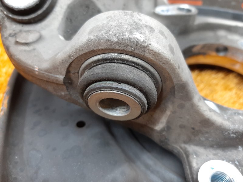 кулак поворотный, 1500 рублей, Красноярск