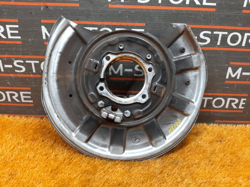 кулак поворотный, 1500 рублей, Красноярск