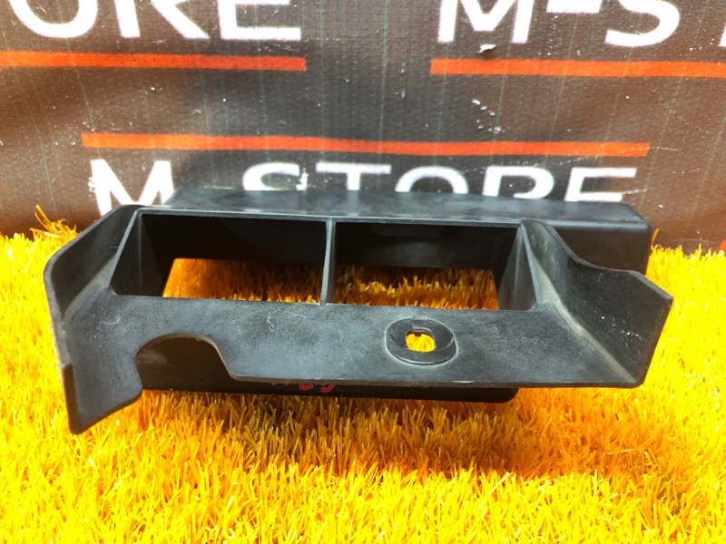 кронштейн, 650 рублей, Красноярск