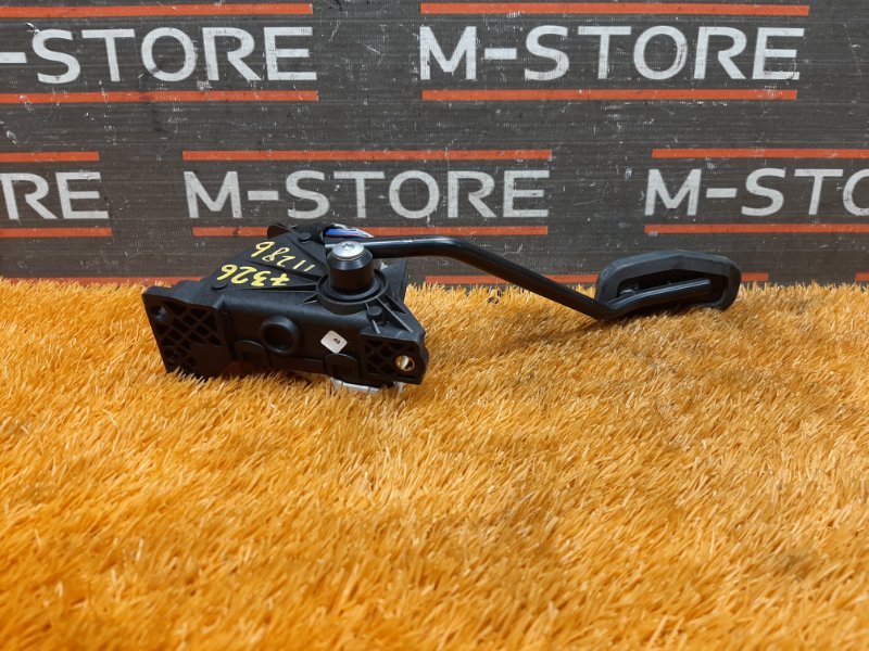 педаль газа, 980 рублей, Красноярск