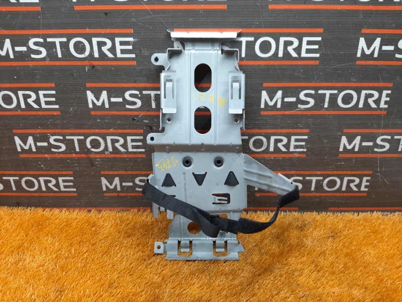 кронштейн, 340 рублей, Красноярск