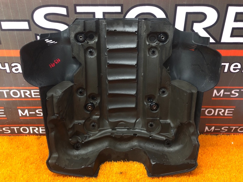 крышка двигателя, 1000 рублей, Красноярск