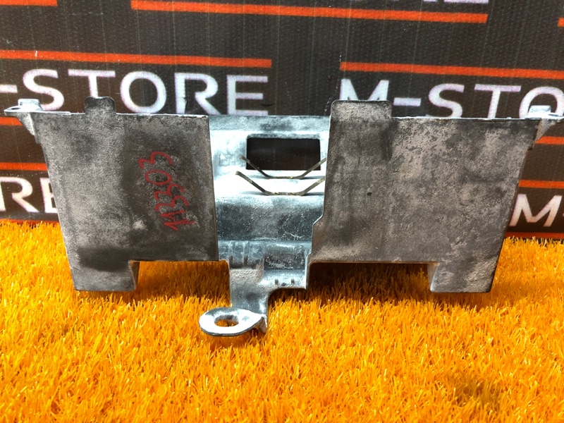 кронштейн центральной консоли, 340 рублей, Красноярск