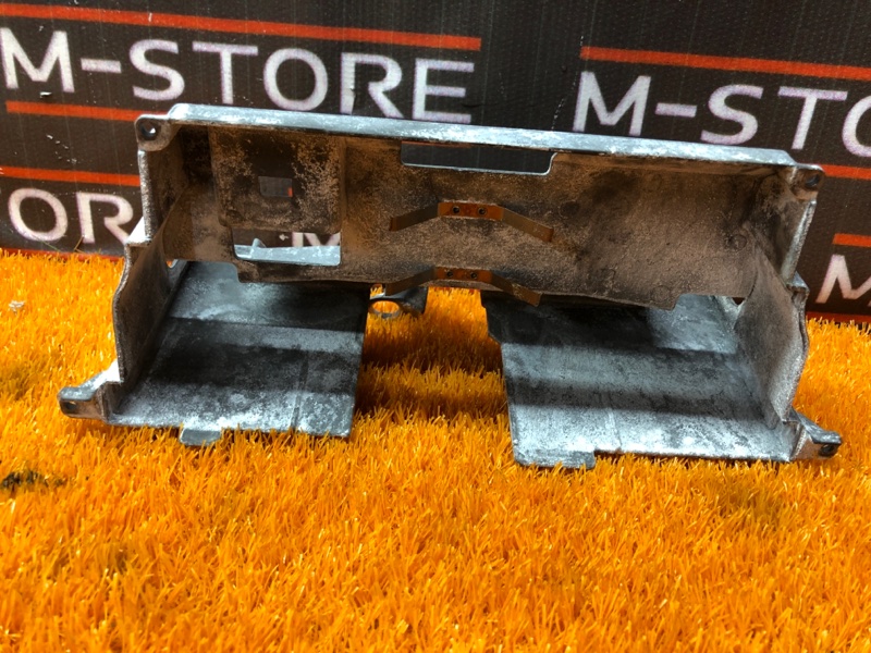 кронштейн центральной консоли, 340 рублей, Красноярск