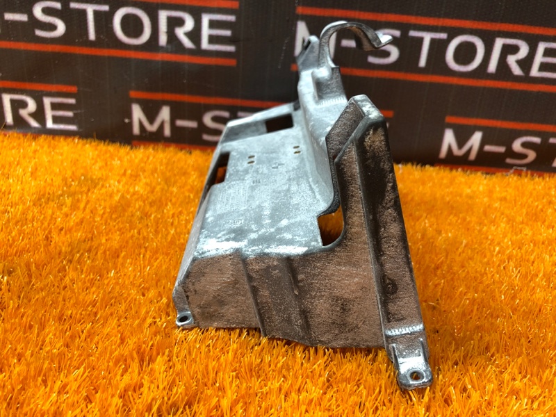 кронштейн центральной консоли, 340 рублей, Красноярск