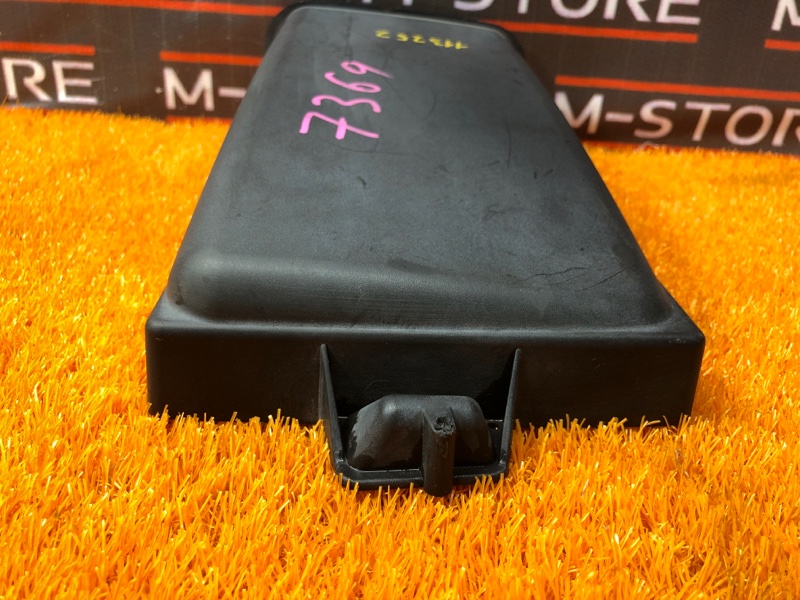 крышка салонного фильтра, 300 рублей, Красноярск