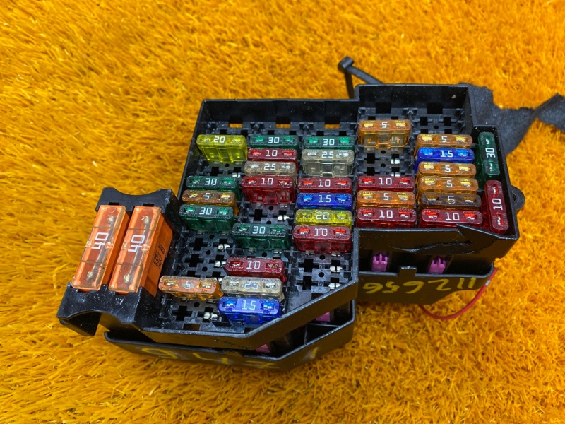 блок предохранителей, 400 рублей, Красноярск