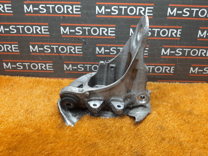 кулак поворотный, 1000 рублей, Красноярск