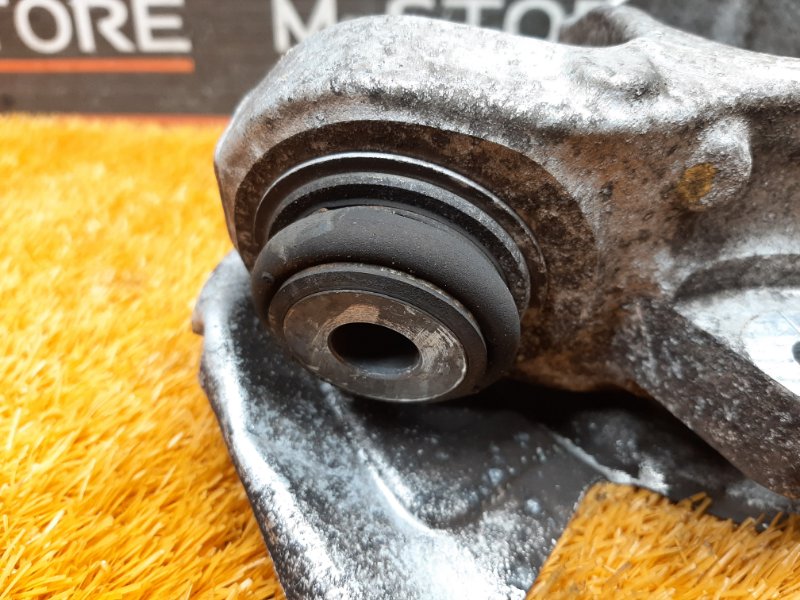 кулак поворотный, 1000 рублей, Красноярск