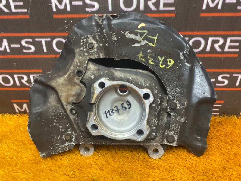 кулак поворотный, 1000 рублей, Красноярск