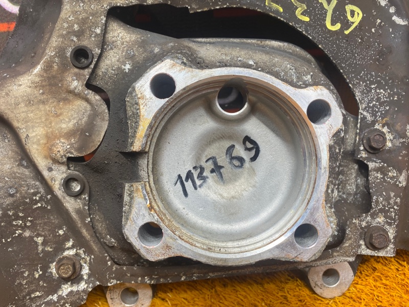 кулак поворотный, 1000 рублей, Красноярск