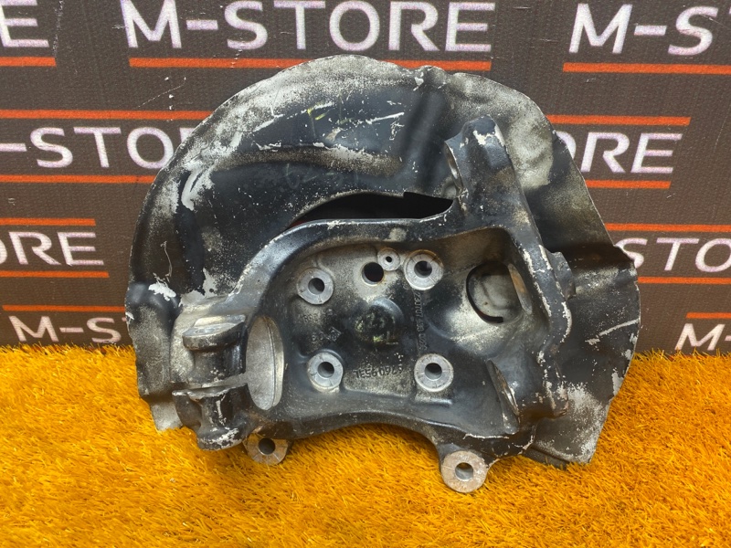 кулак поворотный, 1000 рублей, Красноярск