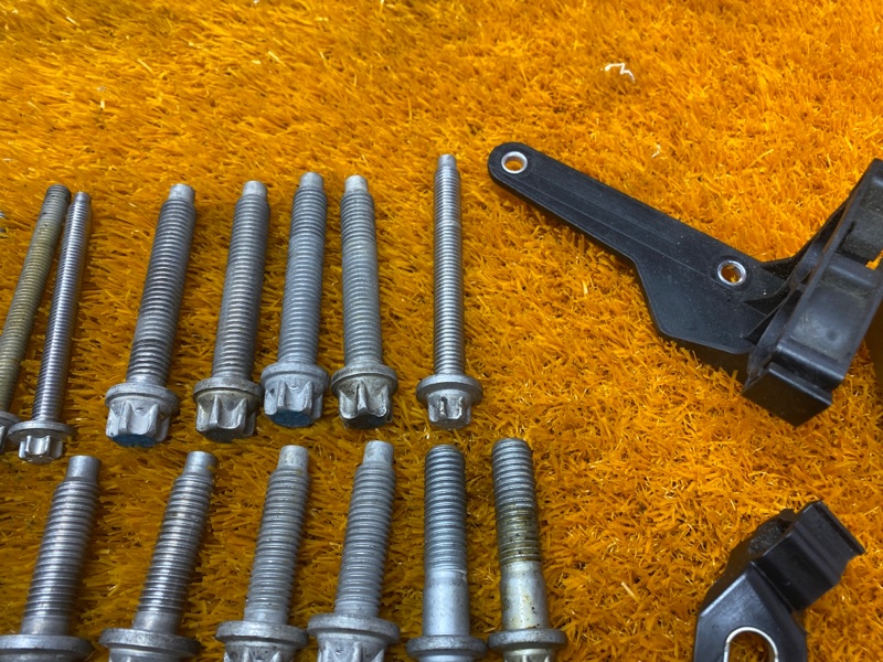 Болты и гайки ДВС, 750 рублей, Красноярск