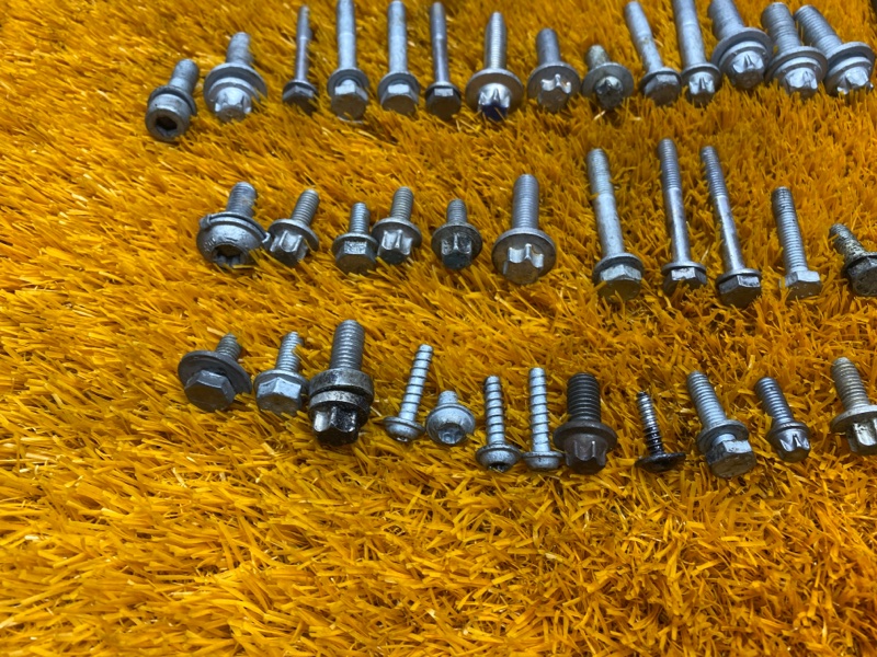 Болты и гайки ДВС, 750 рублей, Красноярск