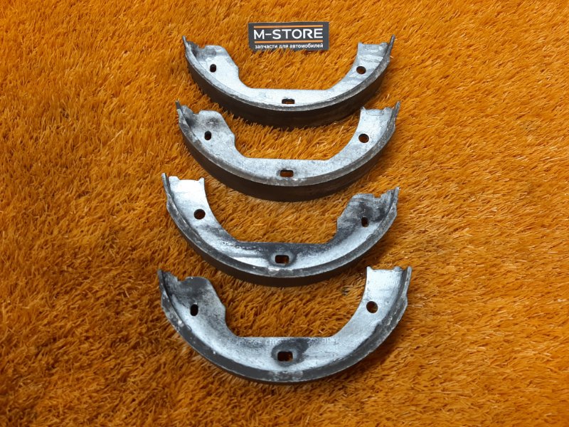 Колодки ручника, 900 рублей, Красноярск