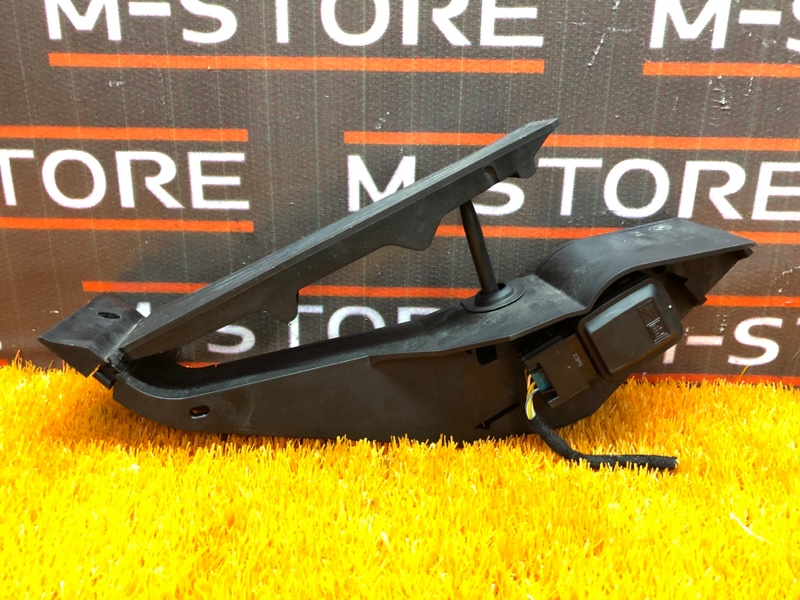 педаль газа, 500 рублей, Красноярск