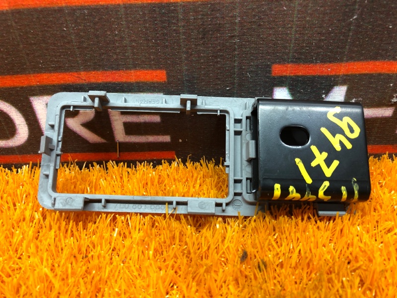 Накладка плафона освещения, 300 рублей, Красноярск