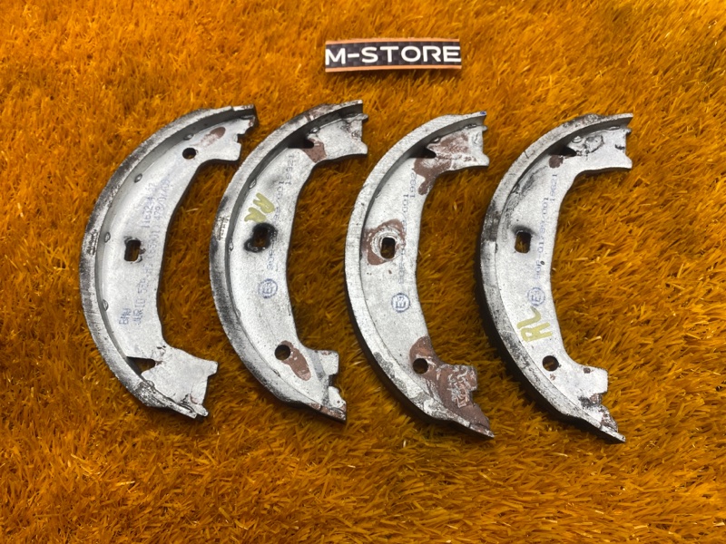 Колодки ручника, 500 рублей, Красноярск