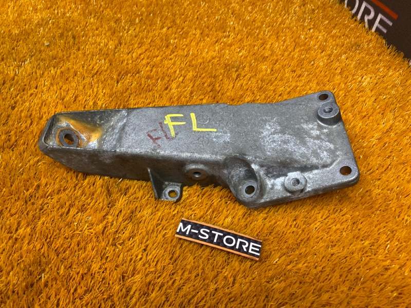 Кронштейн подушки двигателя, 1340 рублей, Красноярск