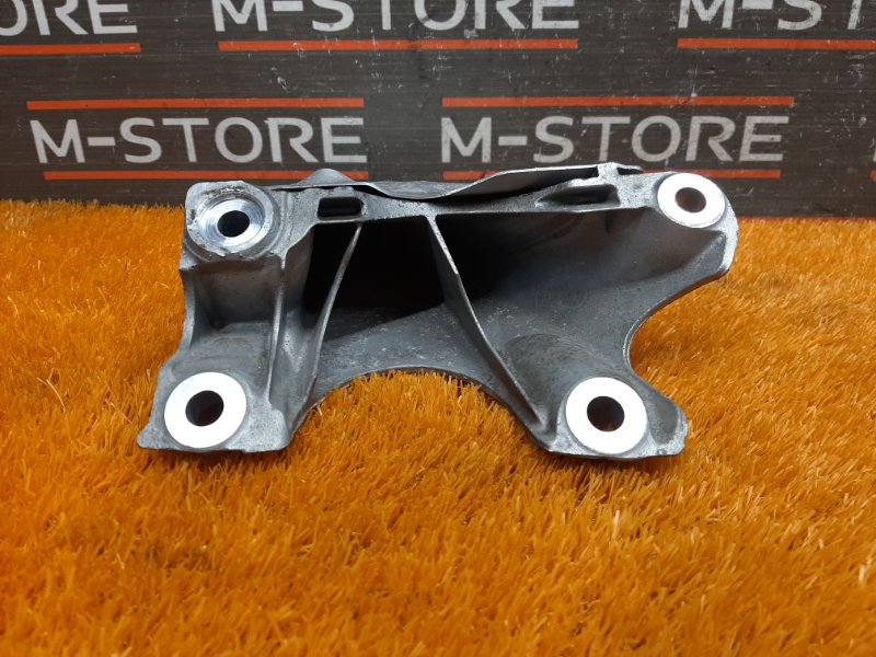 Кронштейн подушки двигателя, 340 рублей, Красноярск