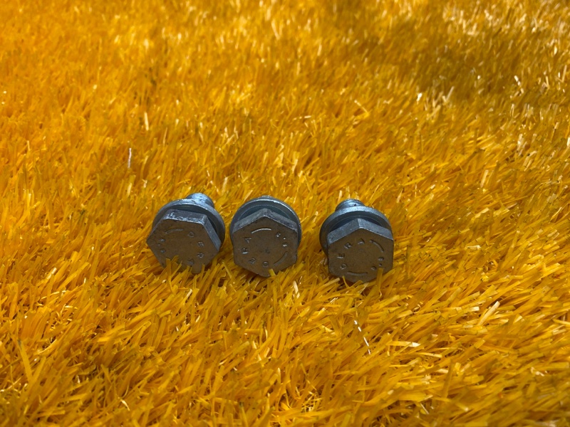 болт гидротрансформатора, 300 рублей, Красноярск