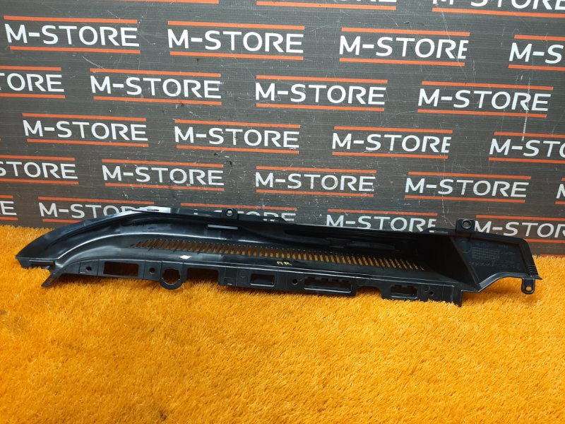 направляющая шторки багажника, 930 рублей, Красноярск