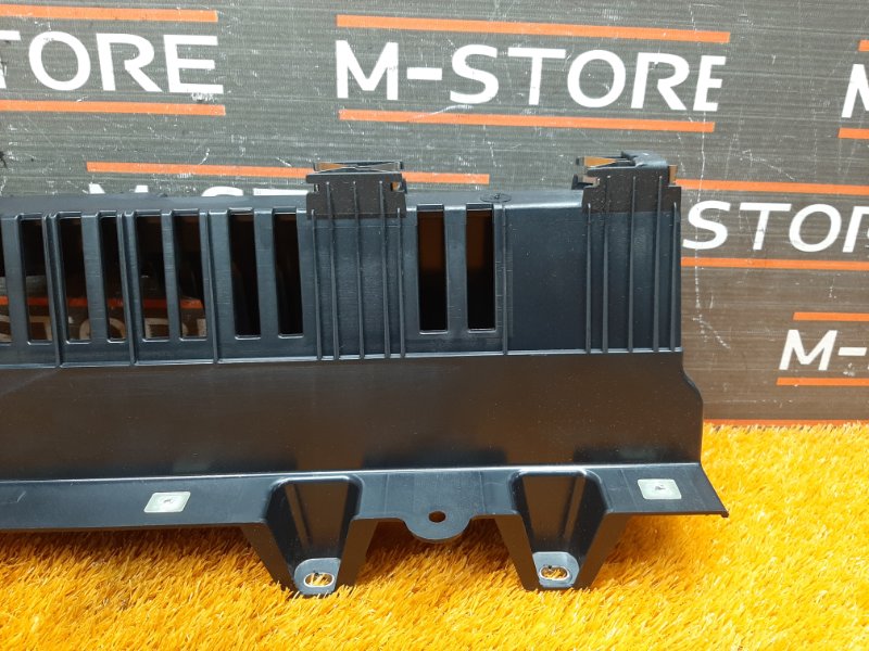 кронштейн направляющей шторки багажника, 930 рублей, Красноярск