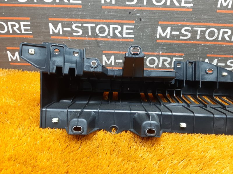 кронштейн направляющей шторки багажника, 930 рублей, Красноярск