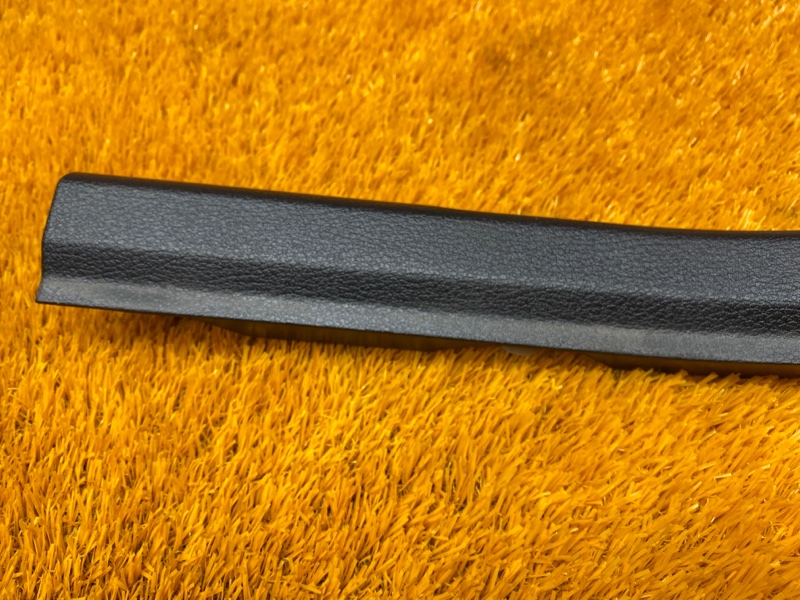 Накладка на порог салона, 350 рублей, Красноярск