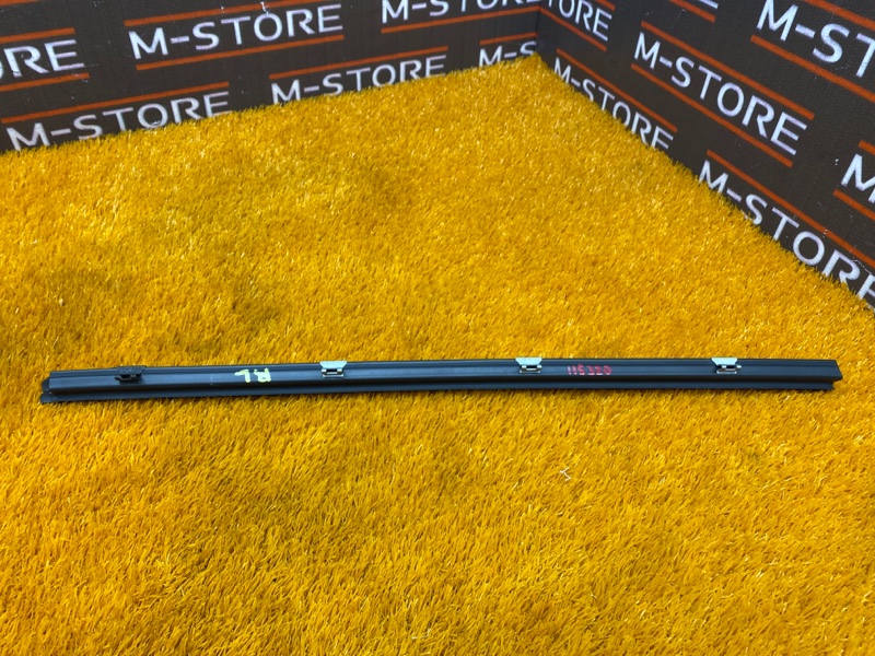 уплотнитель стекла двери, 630 рублей, Красноярск