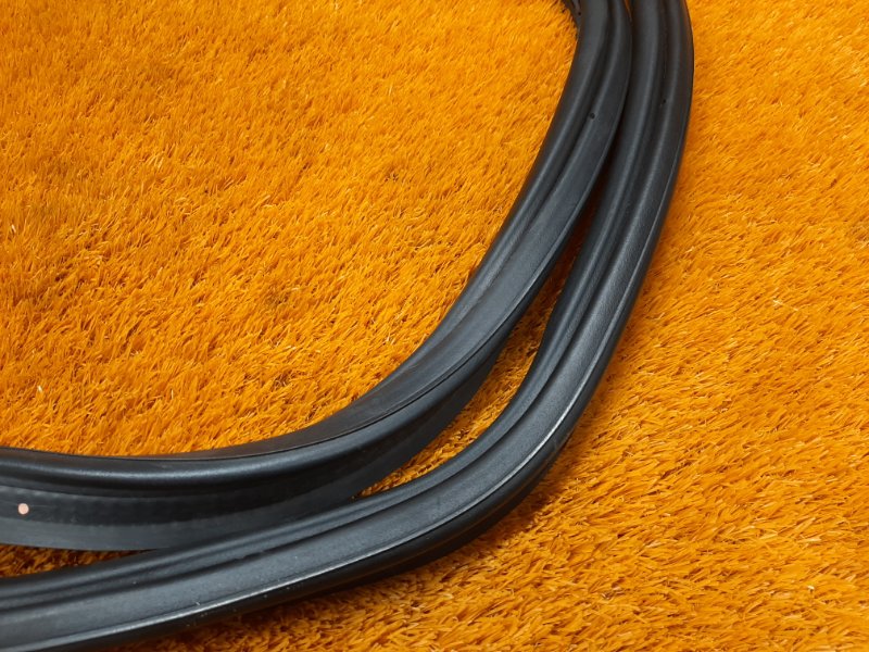 Уплотнитель багажника, 930 рублей, Красноярск