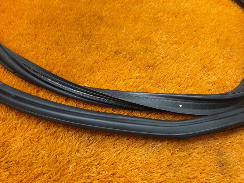 Уплотнитель багажника, 930 рублей, Красноярск