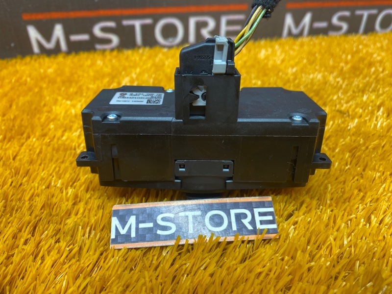 Переключатель света фар, 1000 рублей, Красноярск