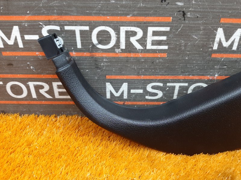 Накладка на порог салона, 350 рублей, Красноярск