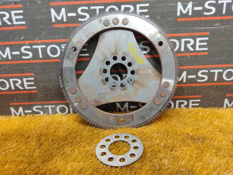 маховик, 670 рублей, Красноярск