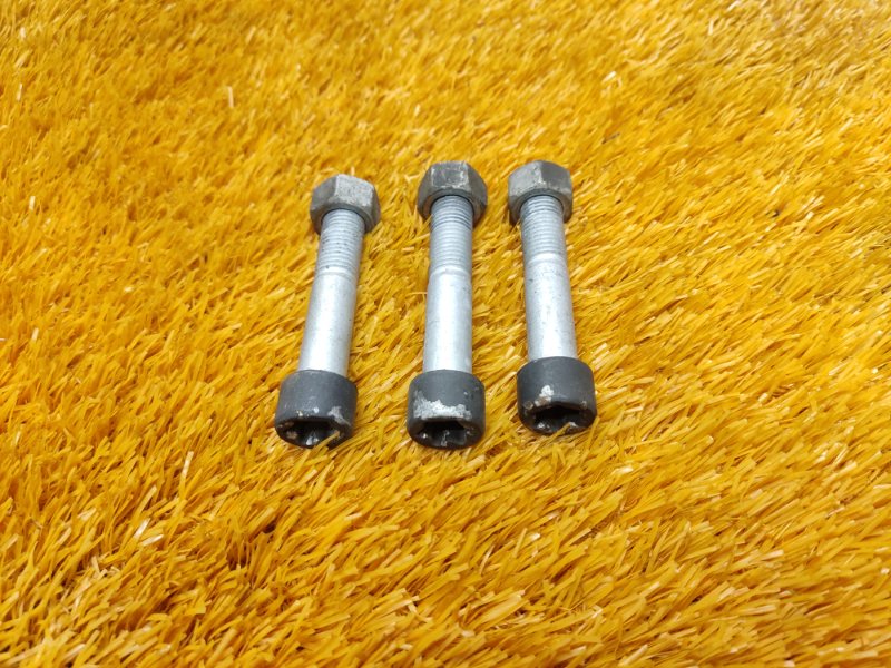 Болт карданного вала, 300 рублей, Красноярск