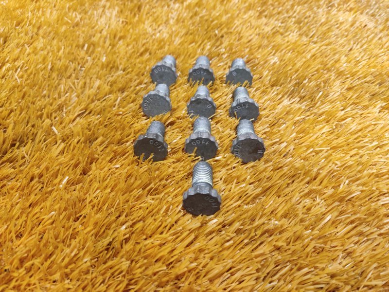 Болт маховика, 630 рублей, Красноярск